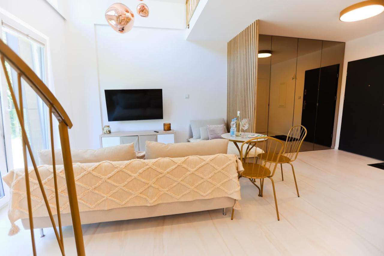M&K Apartamenty Sailors Golden Yacht, Gdansk - Wyspa Sobieszewska Luaran gambar